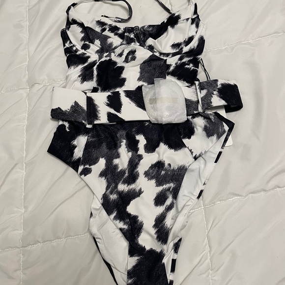 WeWoreWhat Danielle black cowhide swimsuit XS NWT - Picture 7 of 8